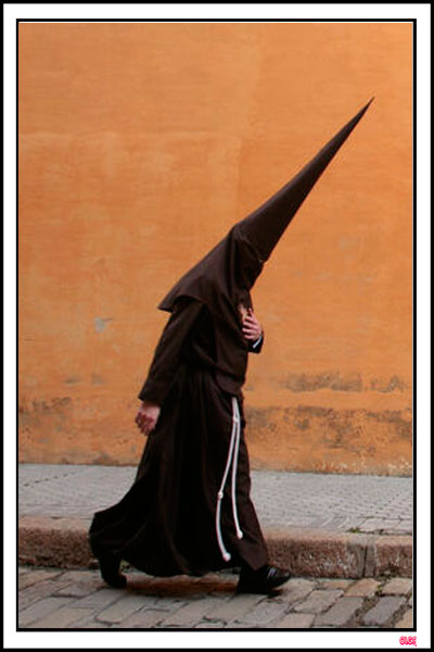 NAZARENO PROCESIONES SEVILLA SEMANA SANTA